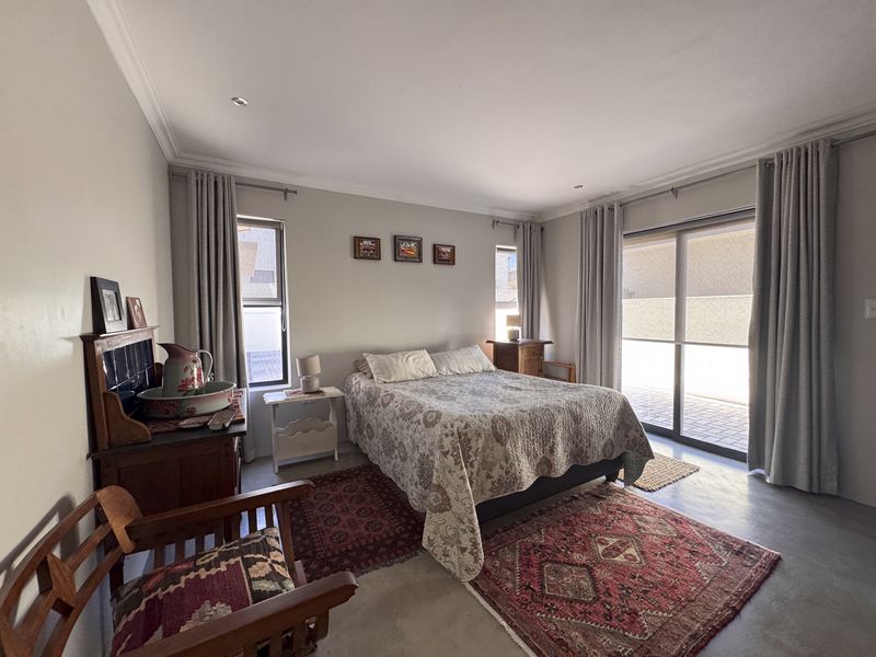 A home that works as hard as you do — with space to spare. - Photo 10