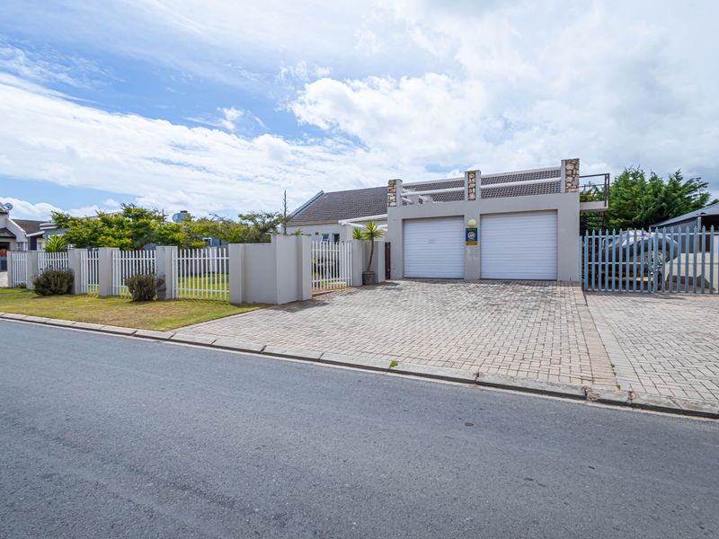 House For Sale In Langebaan - Photo 10
