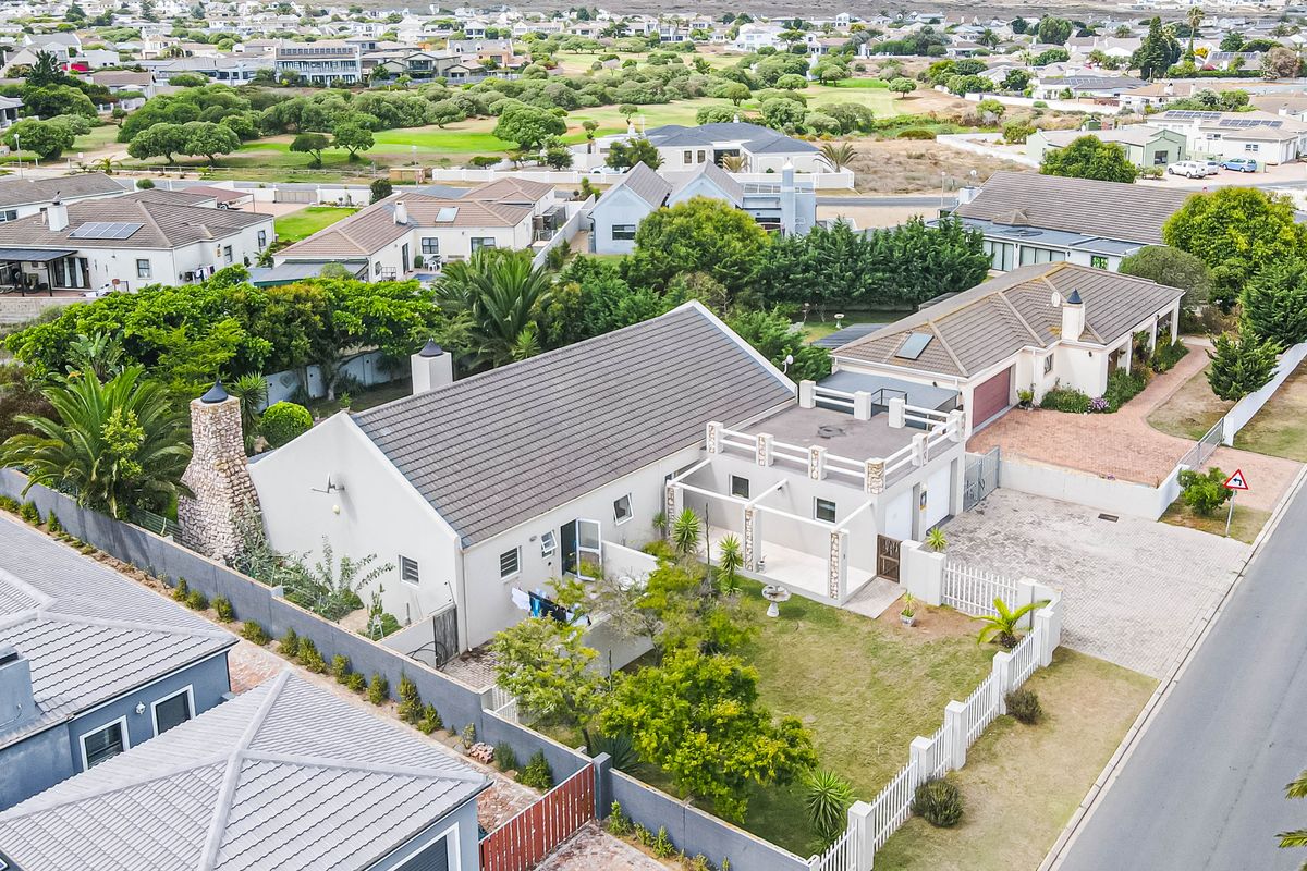 House For Sale In Langebaan - Photo 3