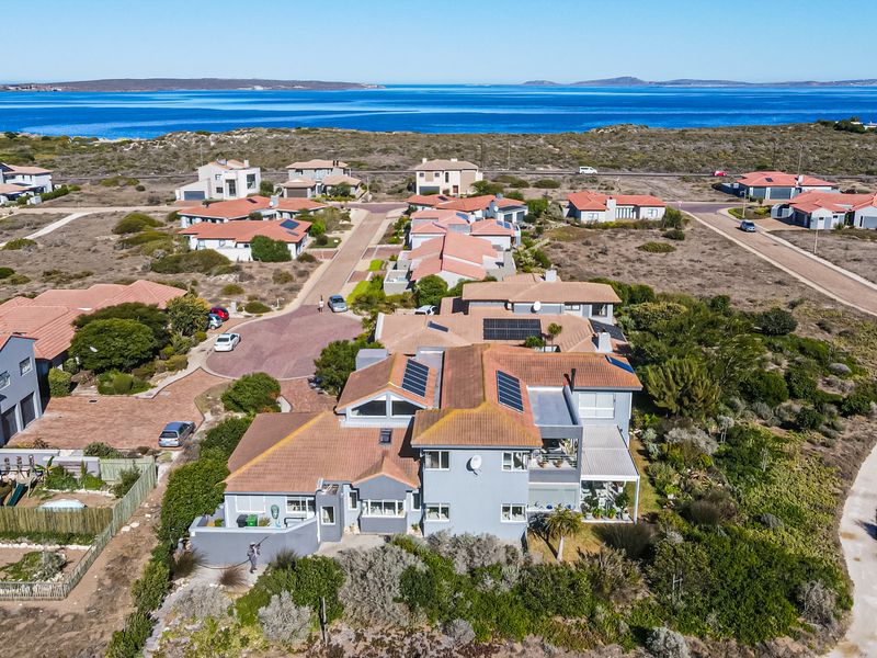 Quality throughout. - Photo 6