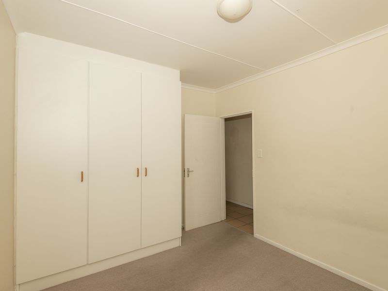 Prime Corner Property  | Quiet Suburban Living  |  Space, Privacy & Future Potential - Photo 4