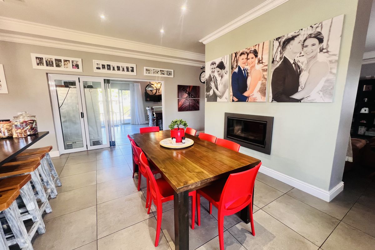 Family Home Located Close to Shark Bay - Photo 4