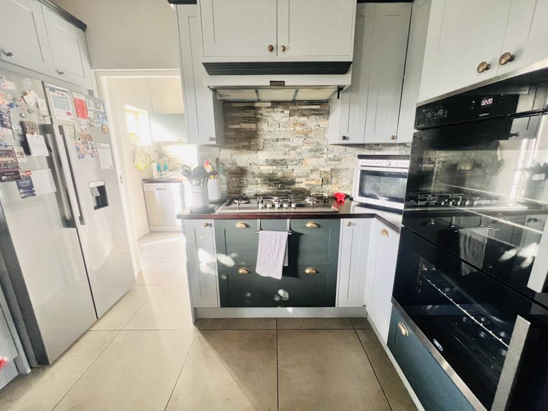 Family Home Located Close to Shark Bay - Photo 8