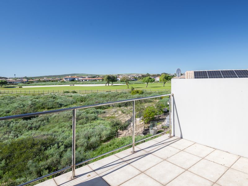 Lagoon views, secure estate and fairway access - Photo 6