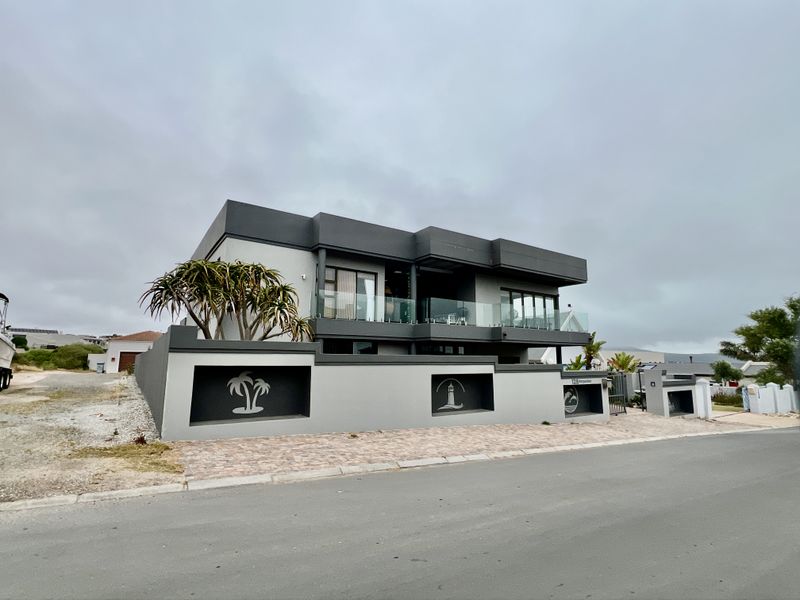 North Facing Family Home with Flatlet in Myburgh Park - Photo 4