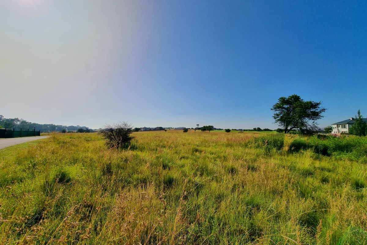 Vacant stand for sale - Photo 3