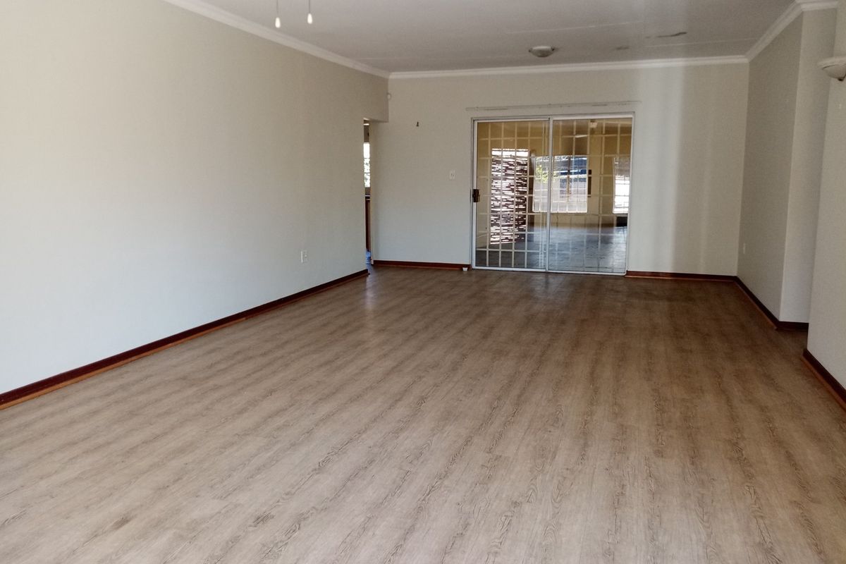 Low maintenance facebrick townhouse For Sale! - Photo 3