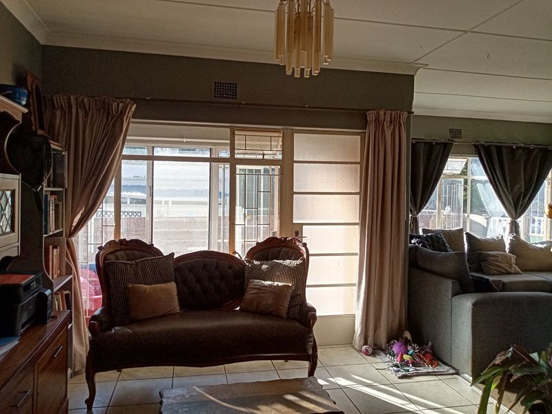 House For Sale In Parys - Photo 8