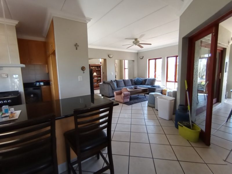 House For Sale In Parys - Photo 10