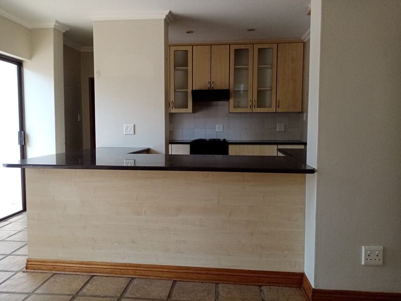 Gated Estate For Sale In Parys - Photo 3