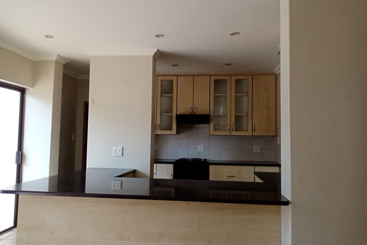 Gated Estate For Sale In Parys - Photo 4