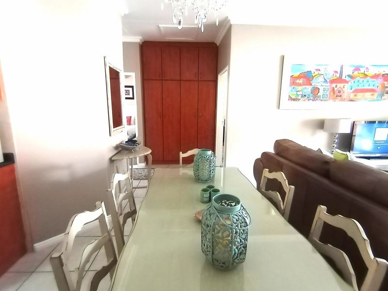 Prestine 2-Bedroom Townhouse in Sought-After Complex For Sale! - Photo 4