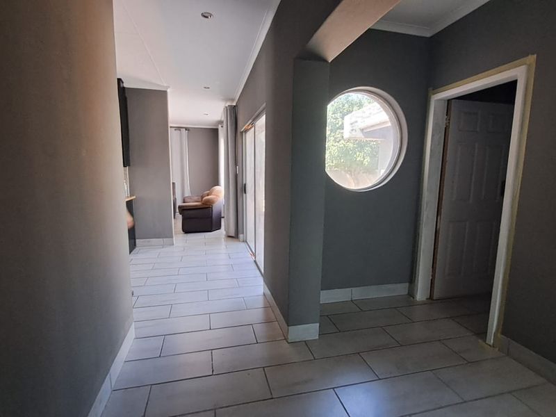 House For Sale In Phalaborwa - Photo 7