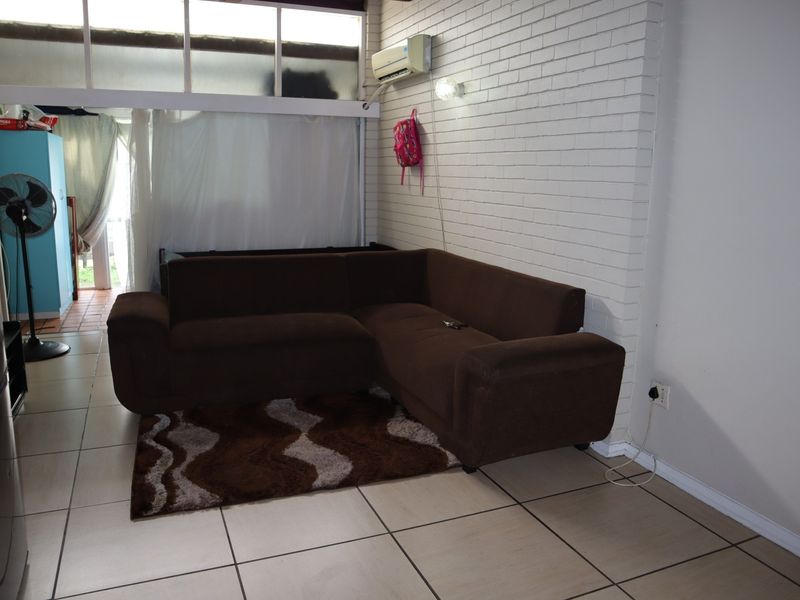 WHY RENT WHEN YOU CAN OWN THIS AFFORDABLE 1 BED SIMPLEX - Photo 5