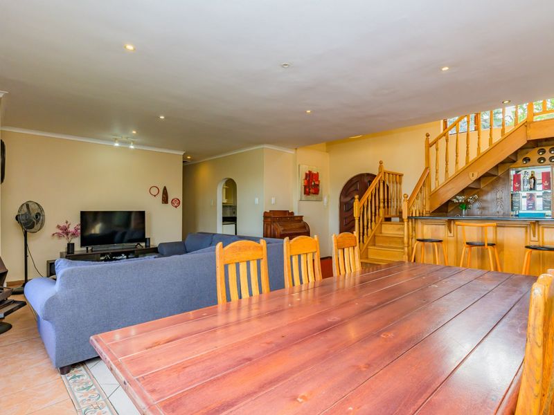 House For Sale In Pinetown - Photo 9