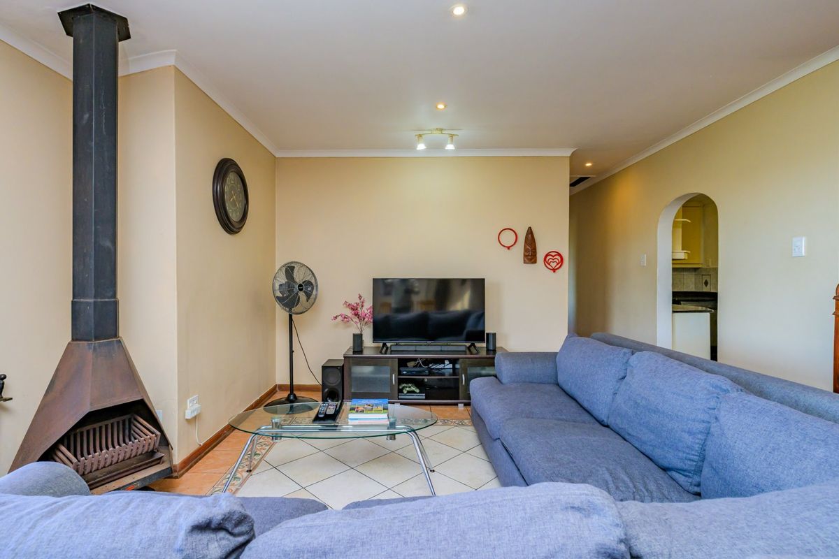 House For Sale In Pinetown - Photo 5