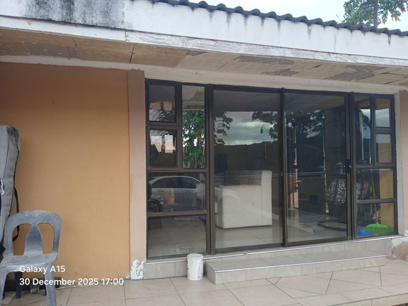 House For Sale In Pinetown - Photo 8