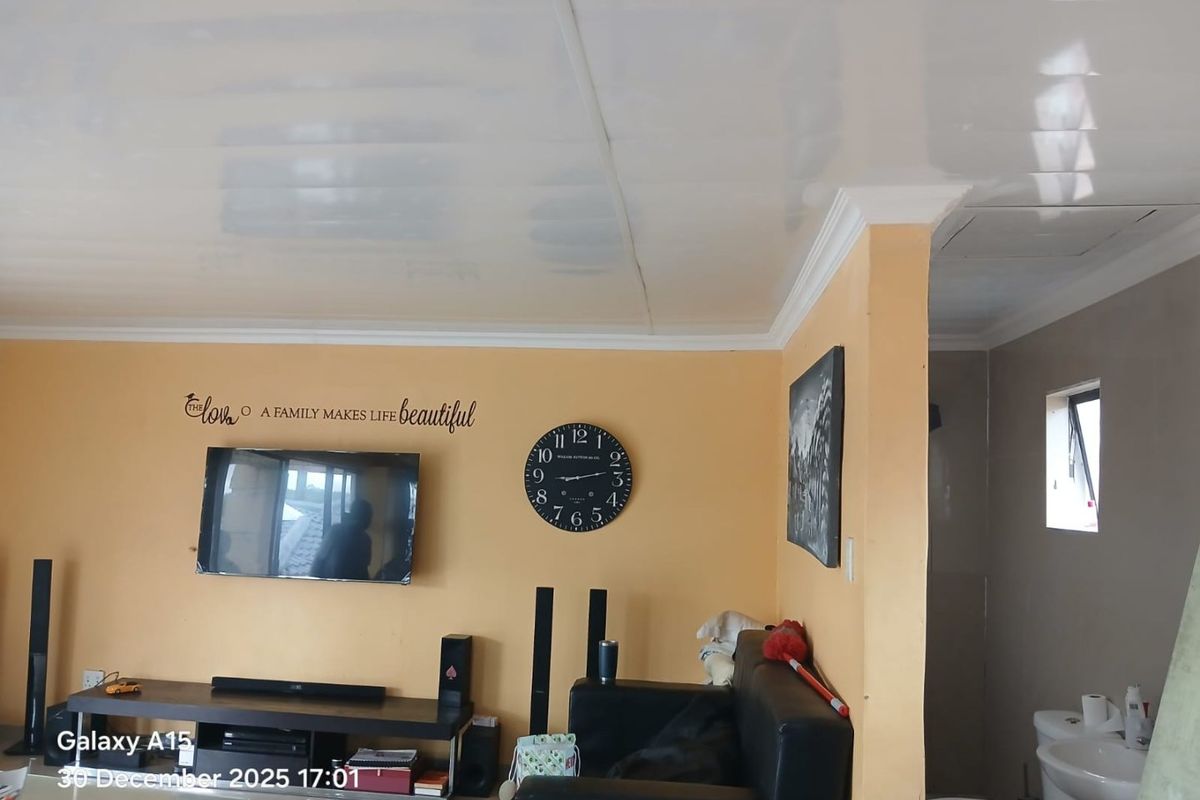 House For Sale In Pinetown - Photo 5