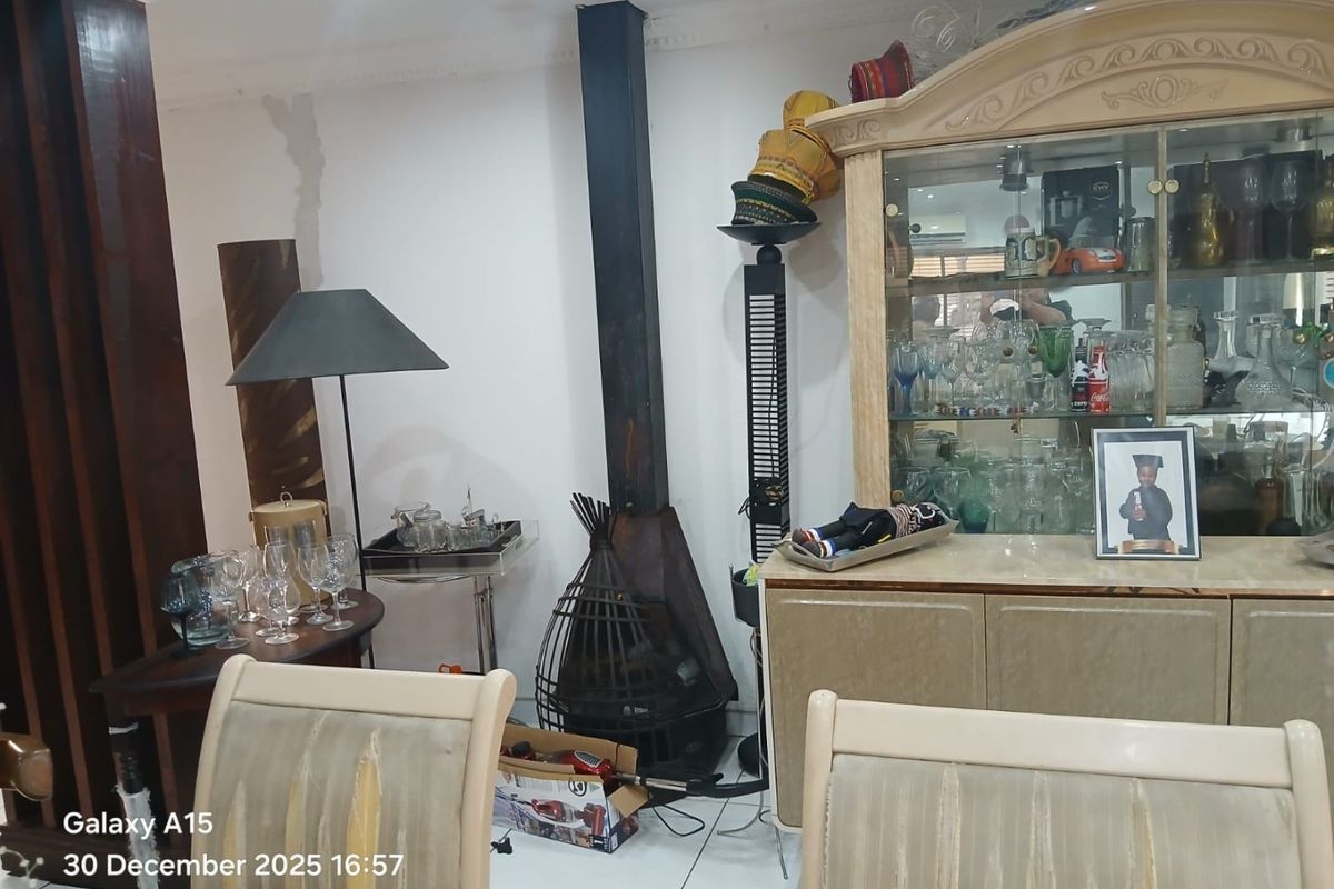 House For Sale In Pinetown - Photo 4