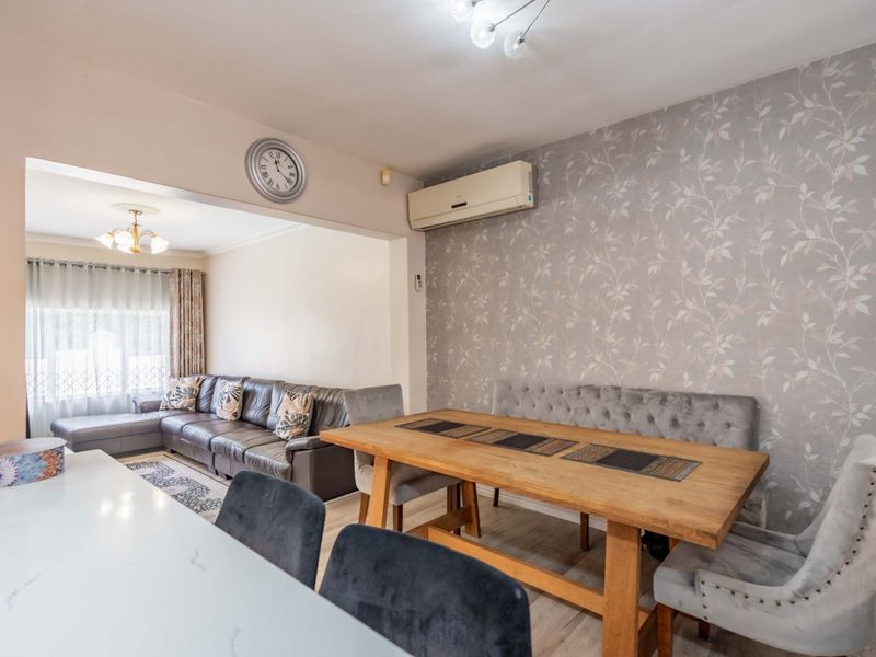 House For Sale In Pinetown - Photo 8