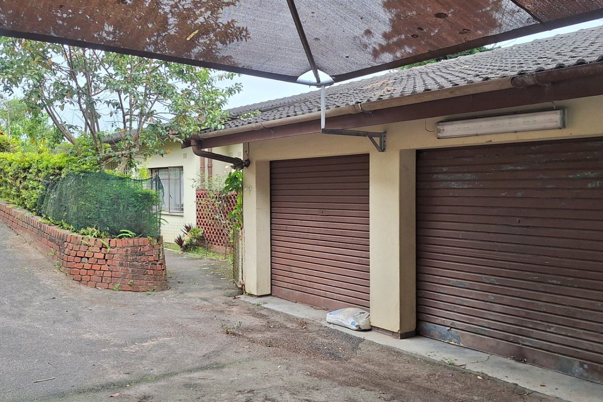 House For Sale In Pinetown - Photo 3