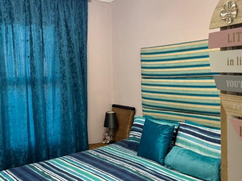 Flat For Sale In Pinetown - Photo 7