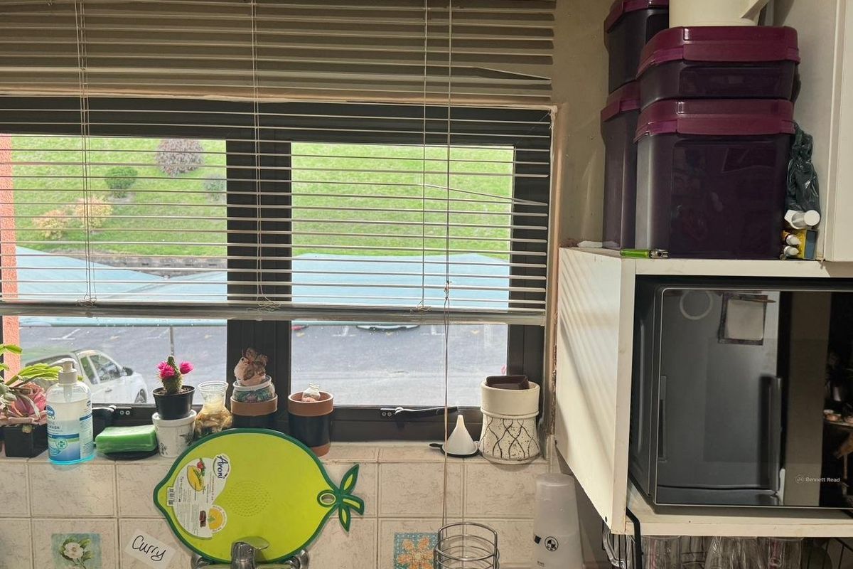 Flat For Sale In Pinetown - Photo 5