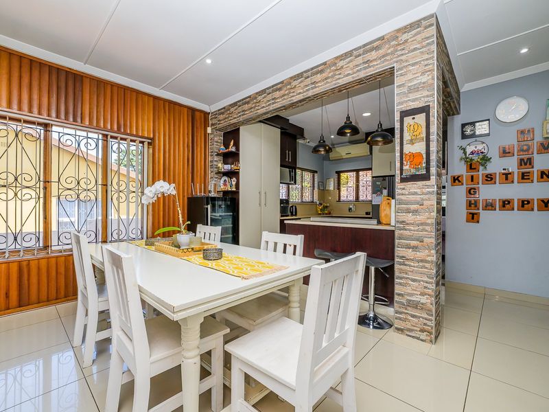 House For Sale In Pinetown - Photo 9