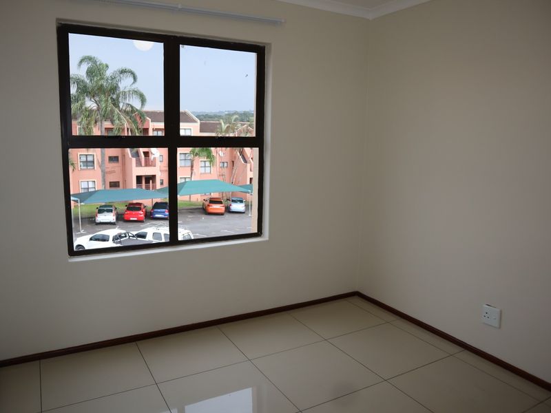 BRAND NEW LISTING, BE QUICK, THIS ONE WONT LAST! - Photo 10