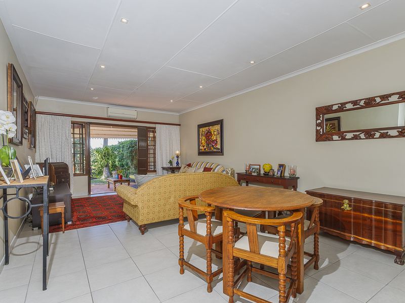 Private and Secure Townhouse For sale in Hatton Estate - Photo 9