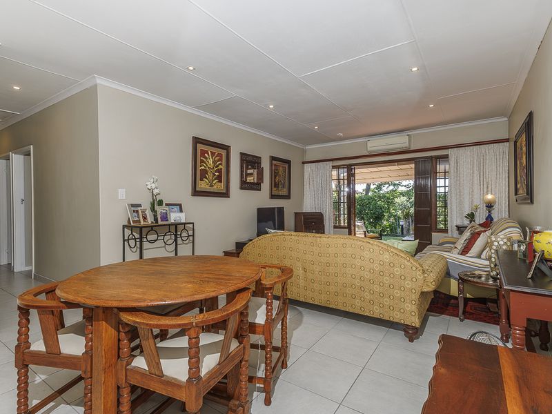 Private and Secure Townhouse For sale in Hatton Estate - Photo 8