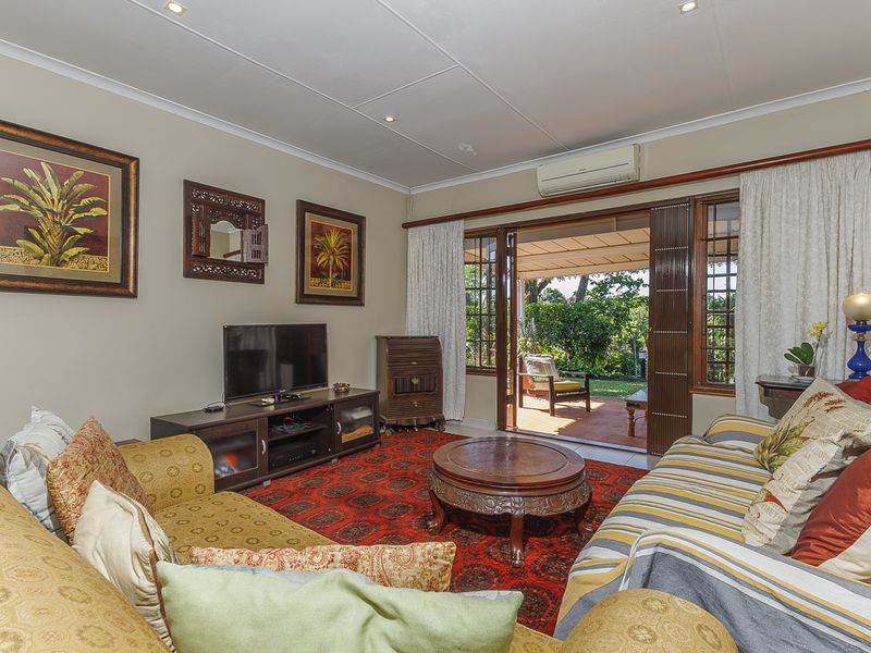 Private and Secure Townhouse For sale in Hatton Estate - Photo 7