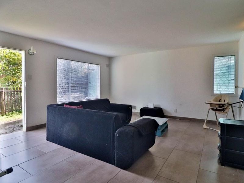 3 BEDROOM DUPLEX TO LET IN ASHLEY - Photo 8