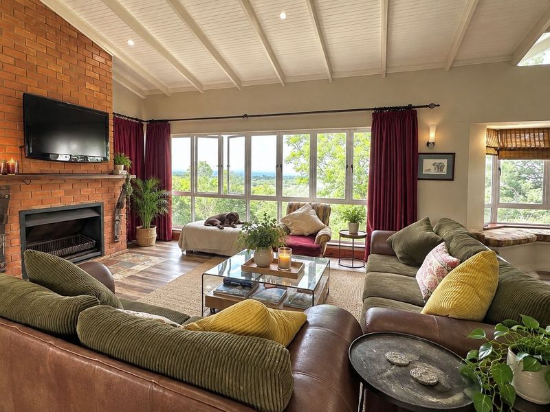 An English Country Equestrian Estate Amongst the Treetops - Photo 6