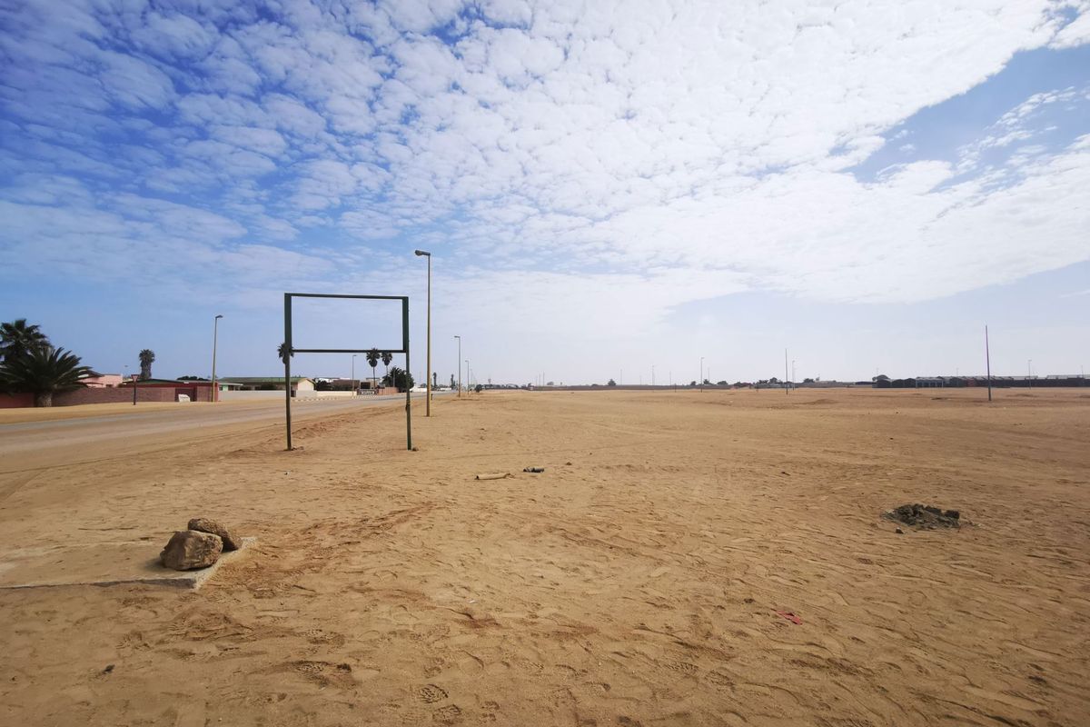 VACANT ERF ZONED BUSINESS - Photo 4