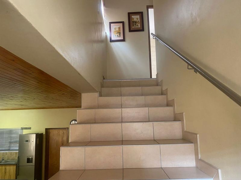 Secure and Fully Furnished 3-Bedroom Townhouse in South Dune - Photo 7