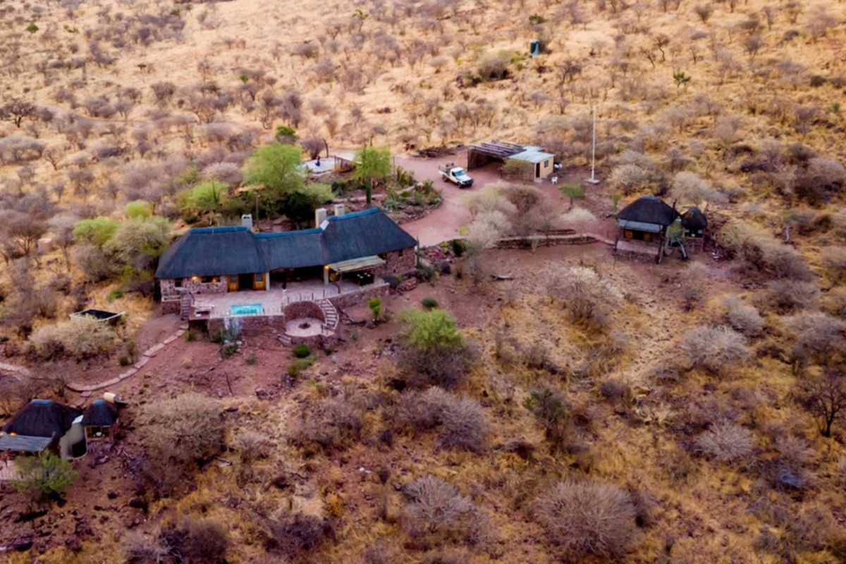 EXPANSIVE NAMIBIAN AGRICULTURAL AND GAME FARM - Photo 2