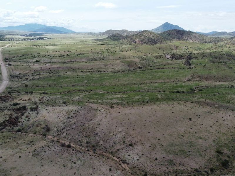 Own a Slice of Namibian Paradise – Lifestyle Agricultural Land with Panoramic Views - Photo 2