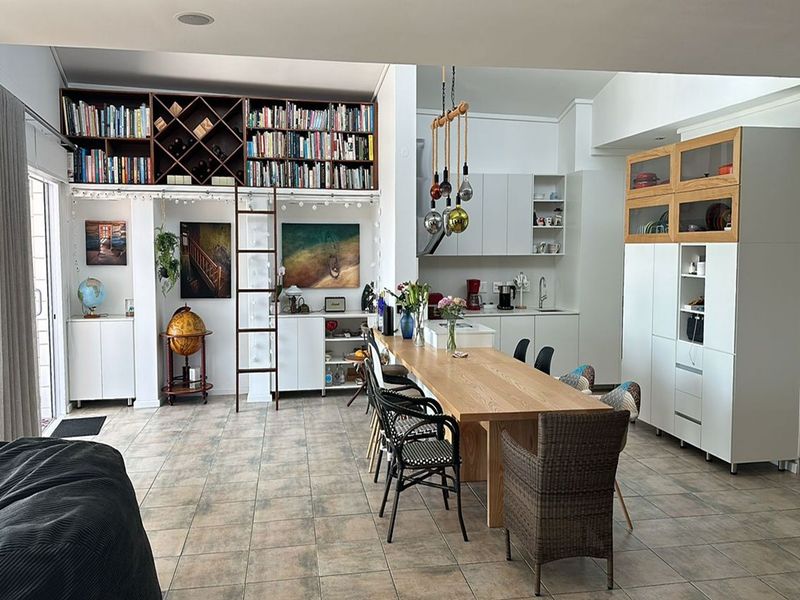 Penthouse Perfection – Coastal Luxury in Swakopmund - Photo 5