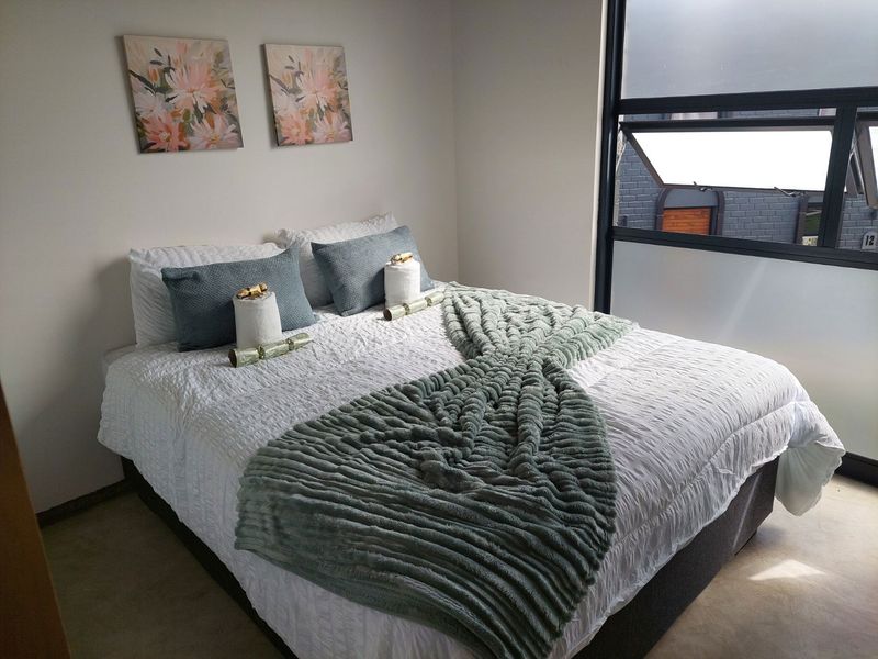 Self-Catering Friendly Apartment in Prime Location - Photo 3