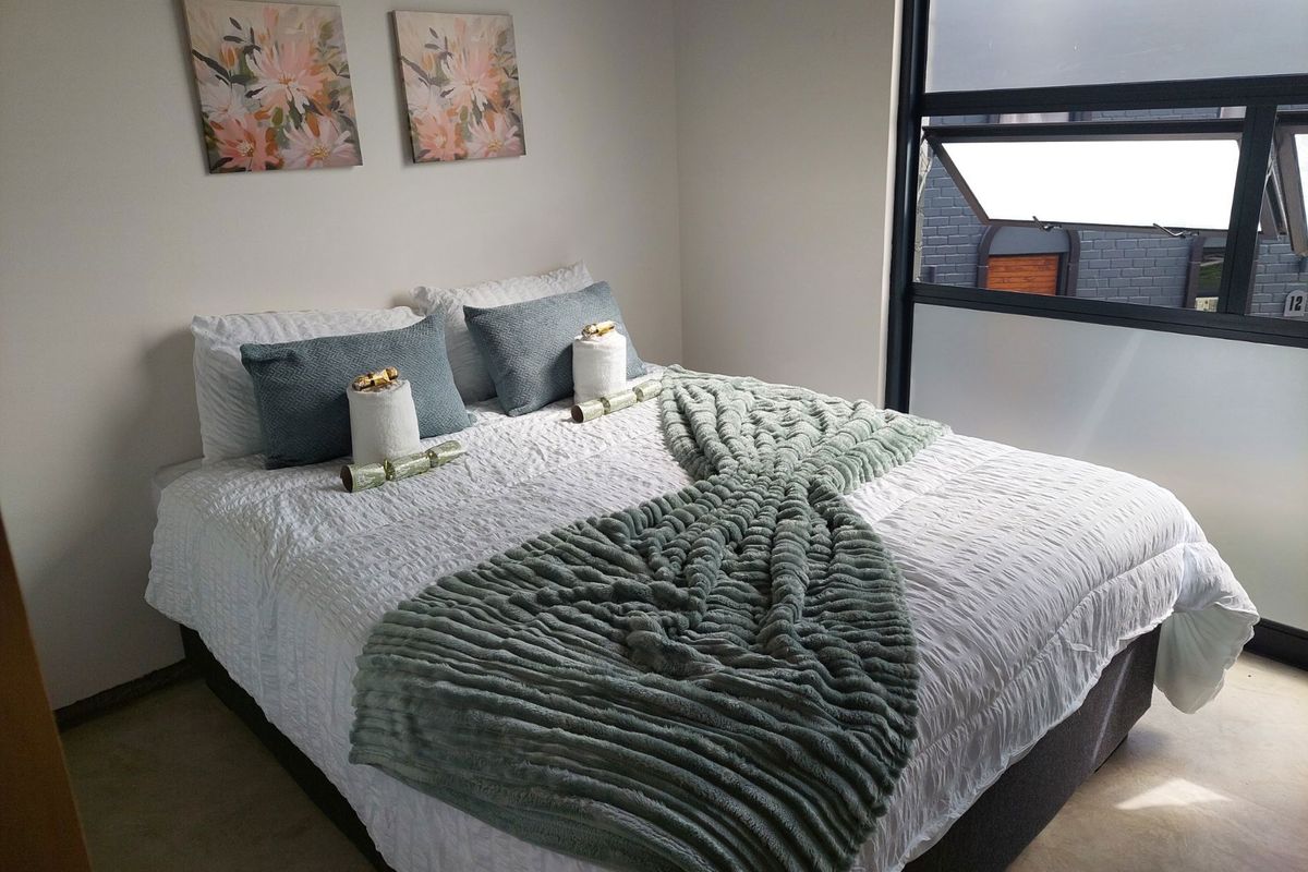 Self-Catering Friendly Apartment in Prime Location - Photo 3