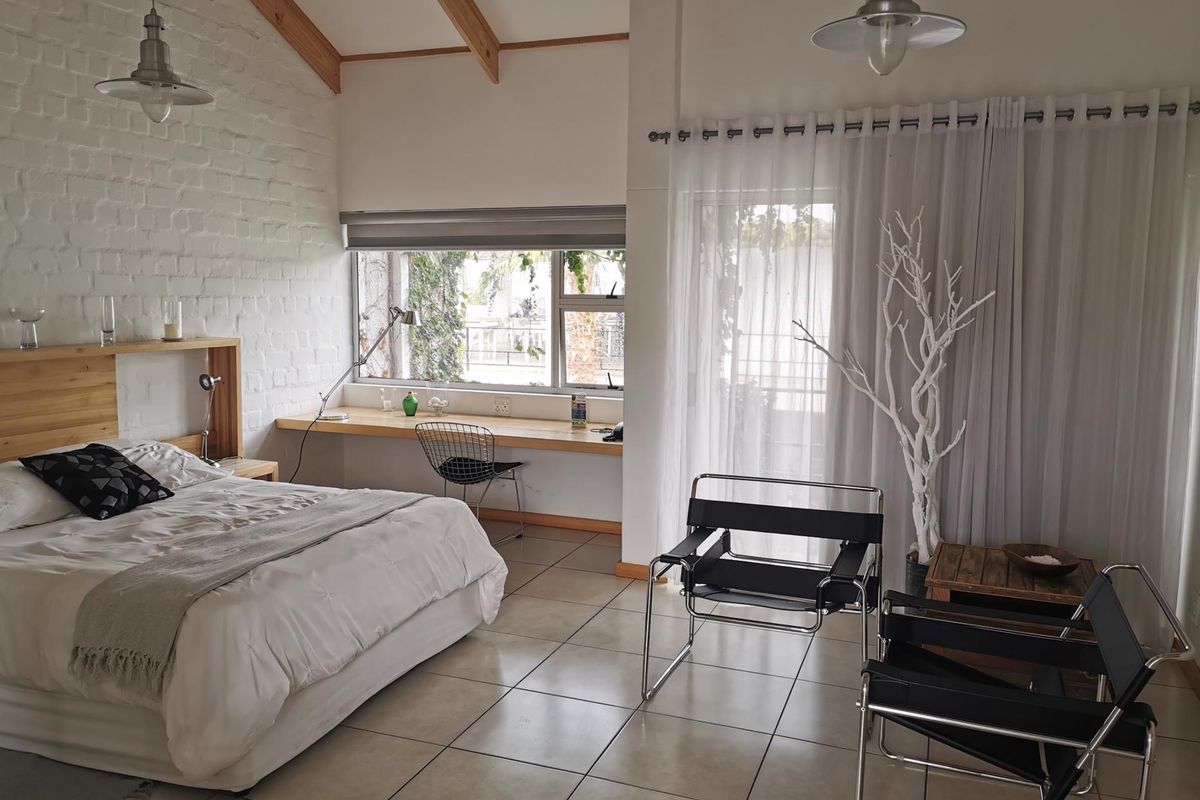 Successful Guesthouse in Central Windhoek - Photo 5