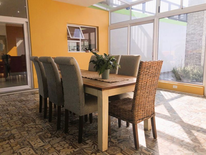 Modern Family Home – Available to Family Tenants Only - Photo 7