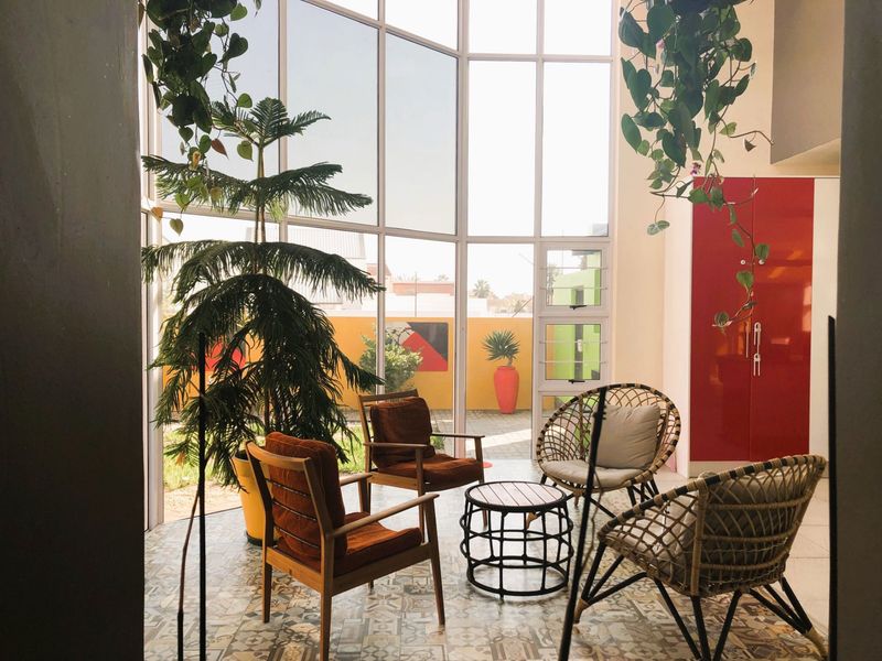 Modern Family Home – Available to Family Tenants Only - Photo 3