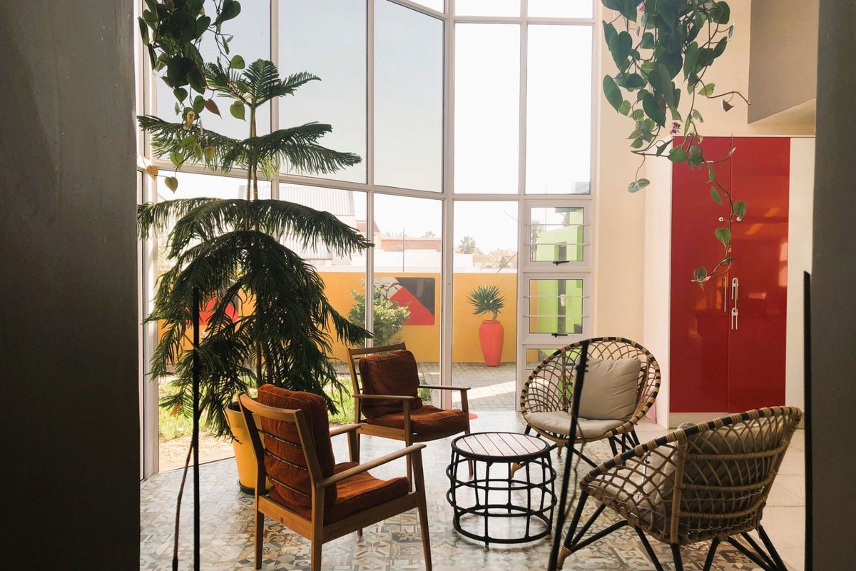 Modern Family Home – Available to Family Tenants Only - Photo 3