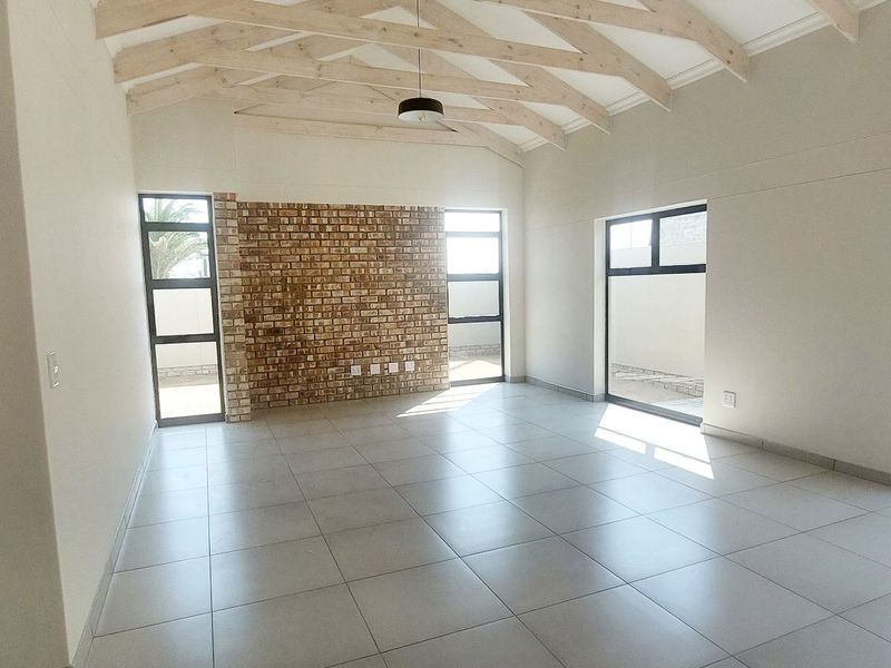 Newly Built Freestanding Home in Kramersdorf - Photo 8