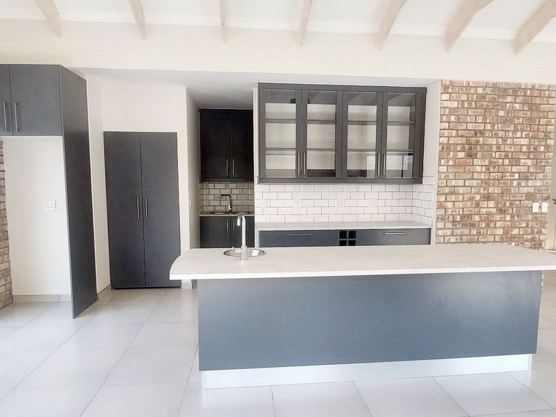 Newly Built Freestanding Home in Kramersdorf - Photo 3