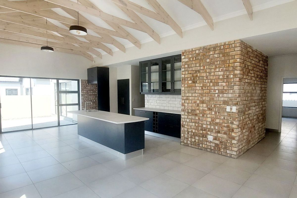 Newly Built Freestanding Home in Kramersdorf - Photo 5