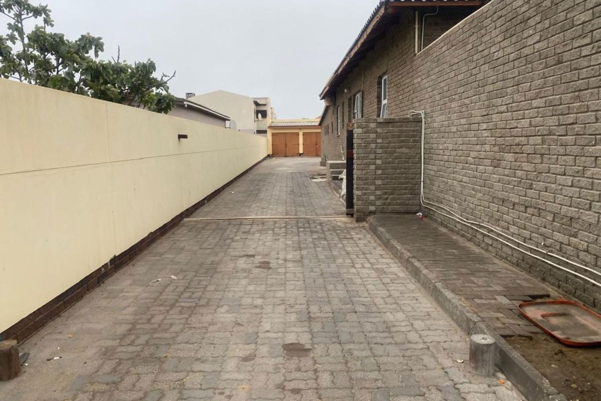 Prime Commercial and Residential Property in Walvis Bay CBD - Photo 5