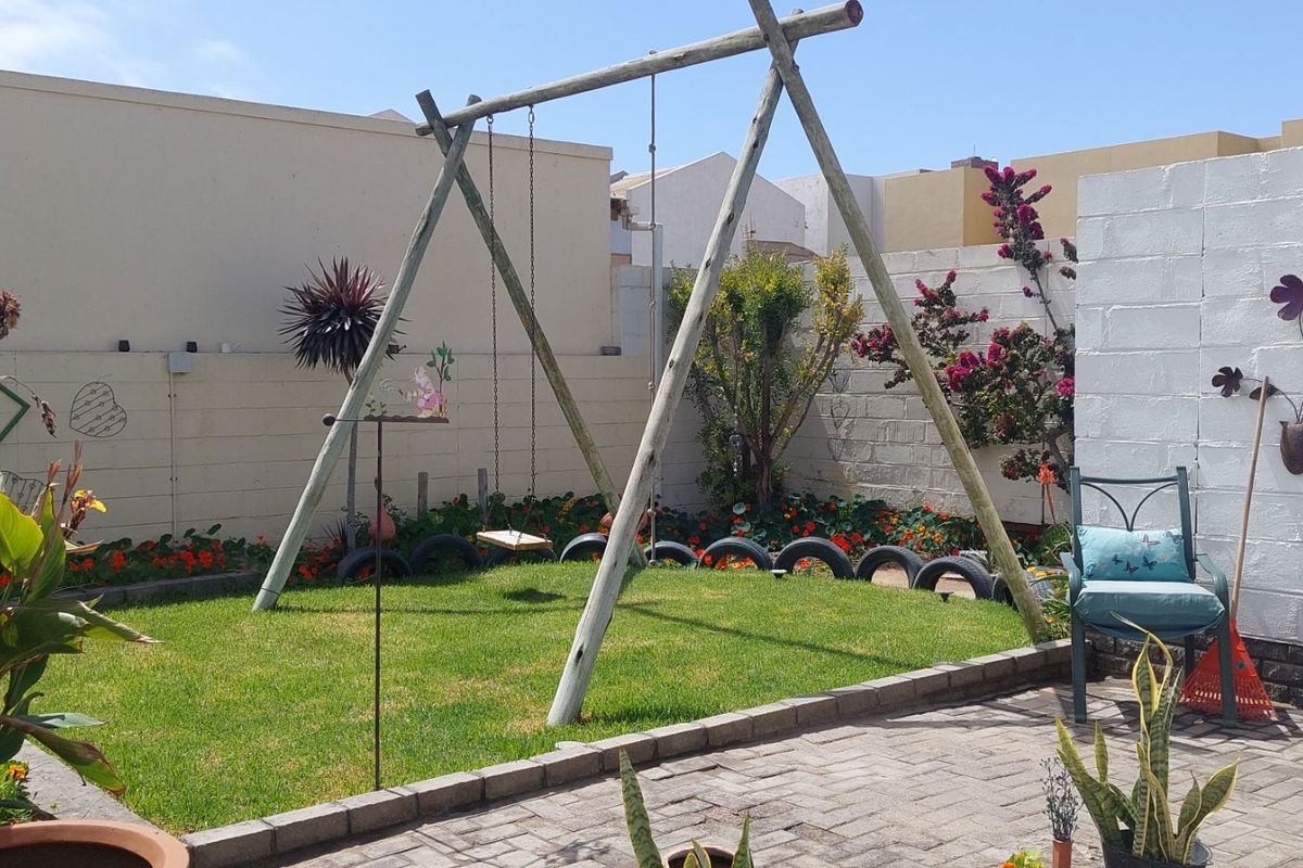 Prime Commercial and Residential Property in Walvis Bay CBD - Photo 4